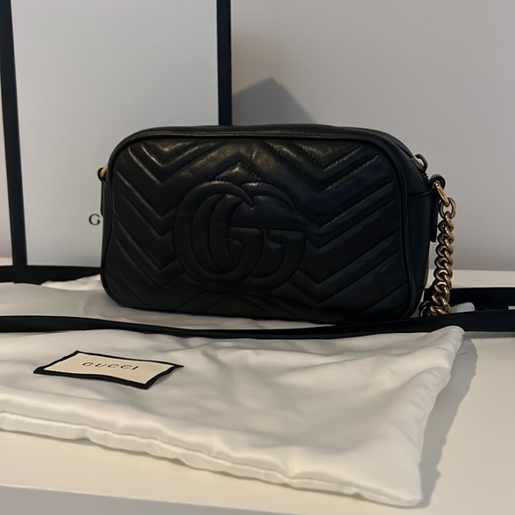 AUTHENTIC GUCCI MARMONT SHOULDER BAG - SMALL - Picture 6 of 9
